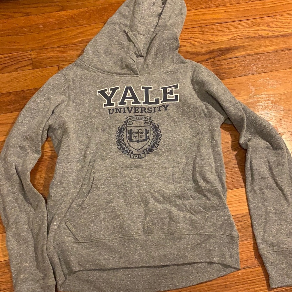 Yale hoodie